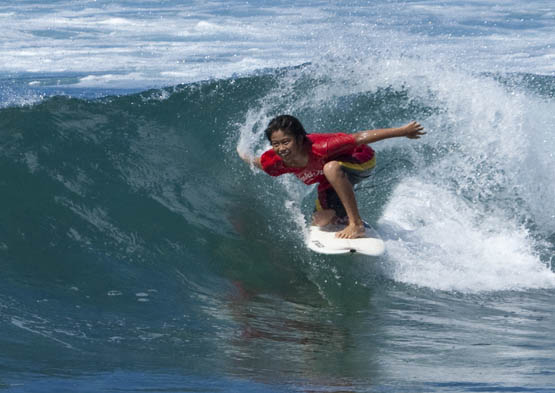 20100704_NH_Surfing_T7342