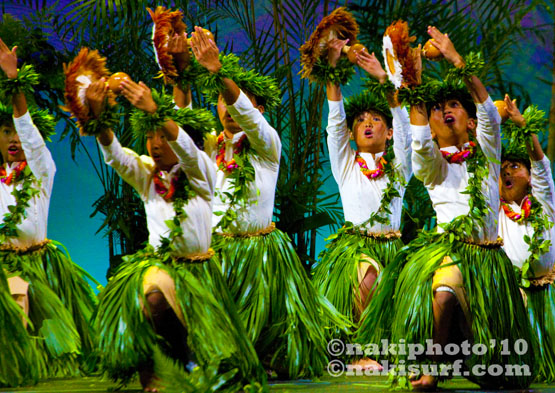 2010_Keiki Hula_T8202