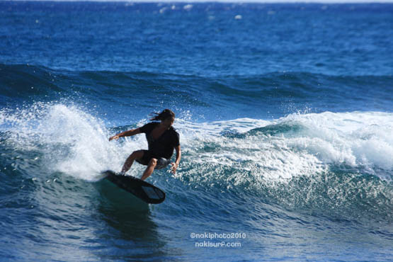 2010_NH_SURFING_T4066