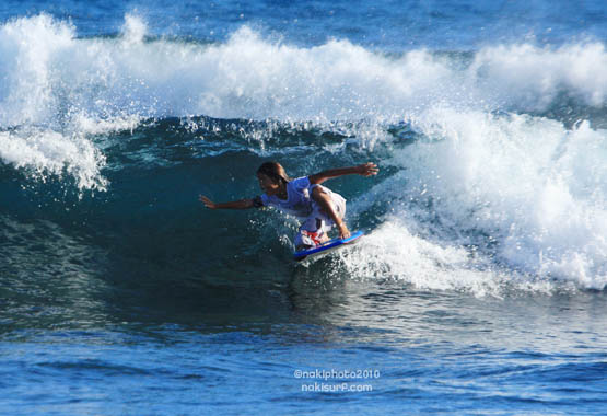 2010_NH_Surfing_T6224
