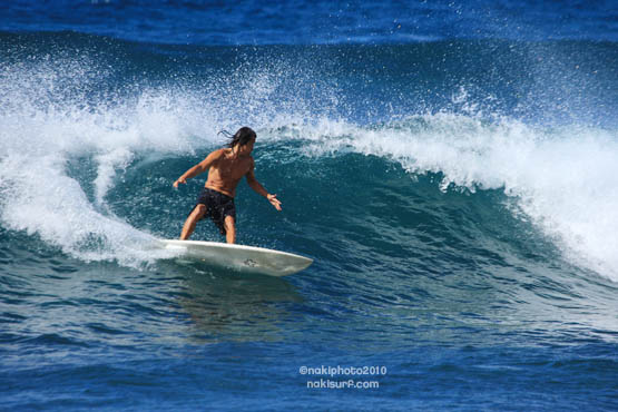 2010_NH_Surfing_T9845