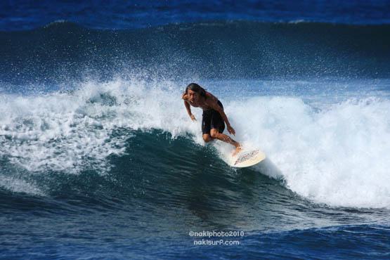 2010_NH_Surfing_T9855