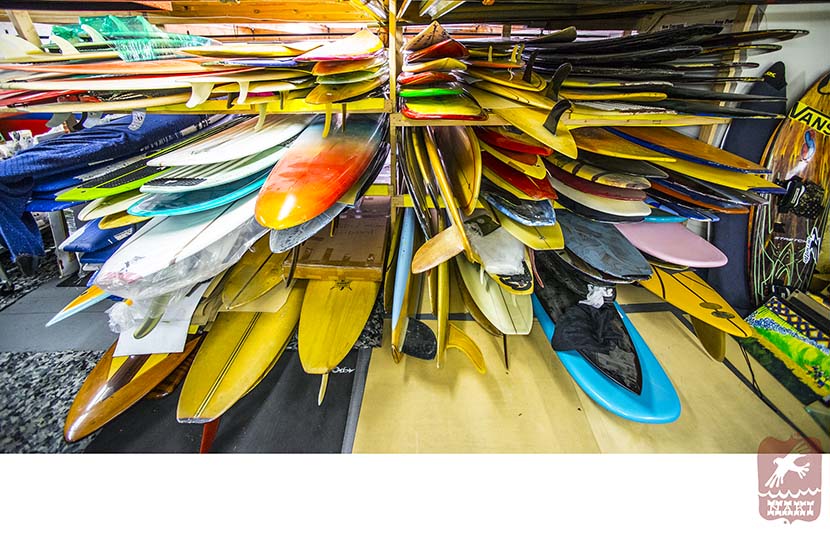 CANVAS SURFBOARDS万能シリーズ、アローヘッドの詳細＿ログボードマスターになれるボード＿そしてサーファー誌、キャッチサーフ、ハービー・フレッチャーはＮＡＬＵ誌に＿（１８１２文字）