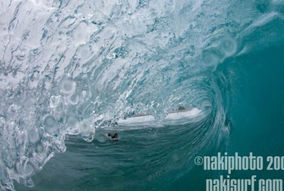 特大号＿永遠なるバレルの新島＿「旅の一本」とみんなが選択したAVISO BD3＿昭和の味と平成娘＿極小バレルの羽伏浦でラストセッション＿新島さよなら、みなさんありがとうございました！＿松風王国到着！！