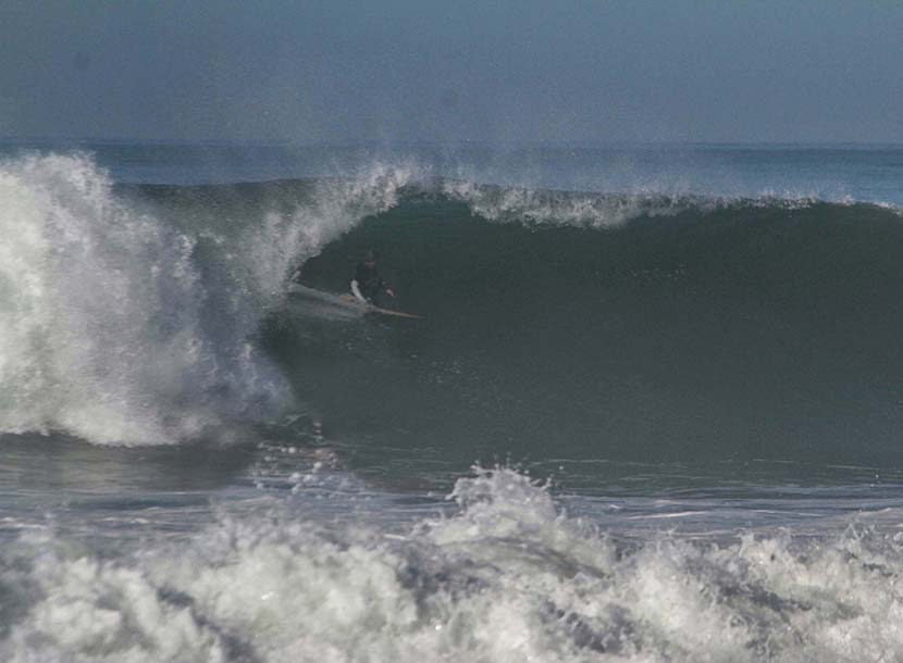 大きな南うねりはマイナーブレイクで＿SEEA＿CATCH SURFの週末パーティづくし＿アレックス・ノスト個展初日＿（１６７４文字）