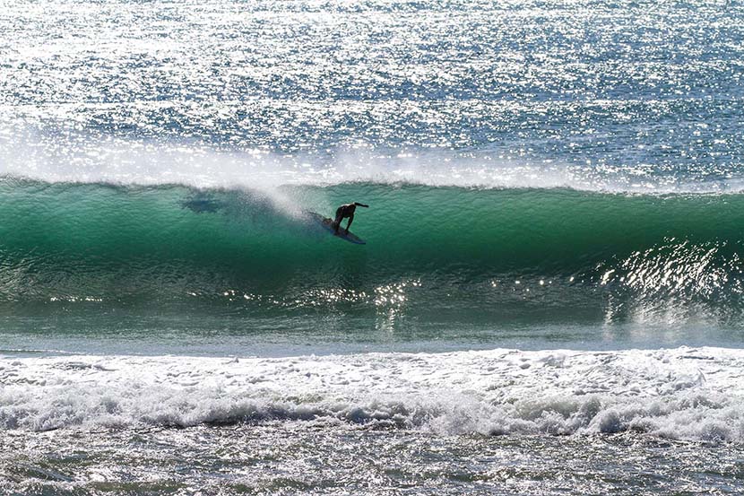 【サーフィン研究所】室戸岬のパワースポット＿SURF&SURF Teeの経過＿（１７６４文字）
