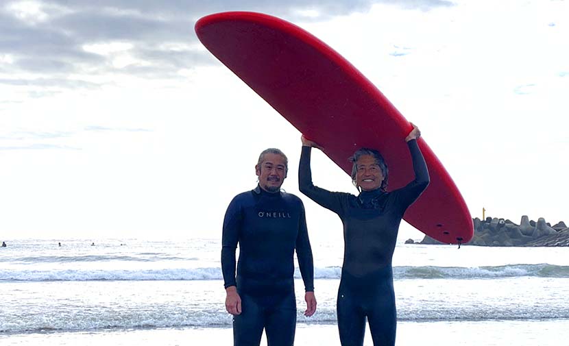 【サーフィン研究所海の日連休記念号】なぜフィートとインチなのか?_逗子Surfersの回想記〜!_(1486文字) 【サーフィン研究所海の日連休記念号】なぜフィートとインチなのか?_逗子Surfersの回想記〜!_(1486文字)