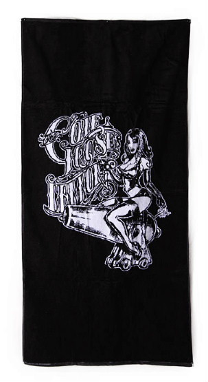 LOOSE-CANNON-TOWEL-700-1