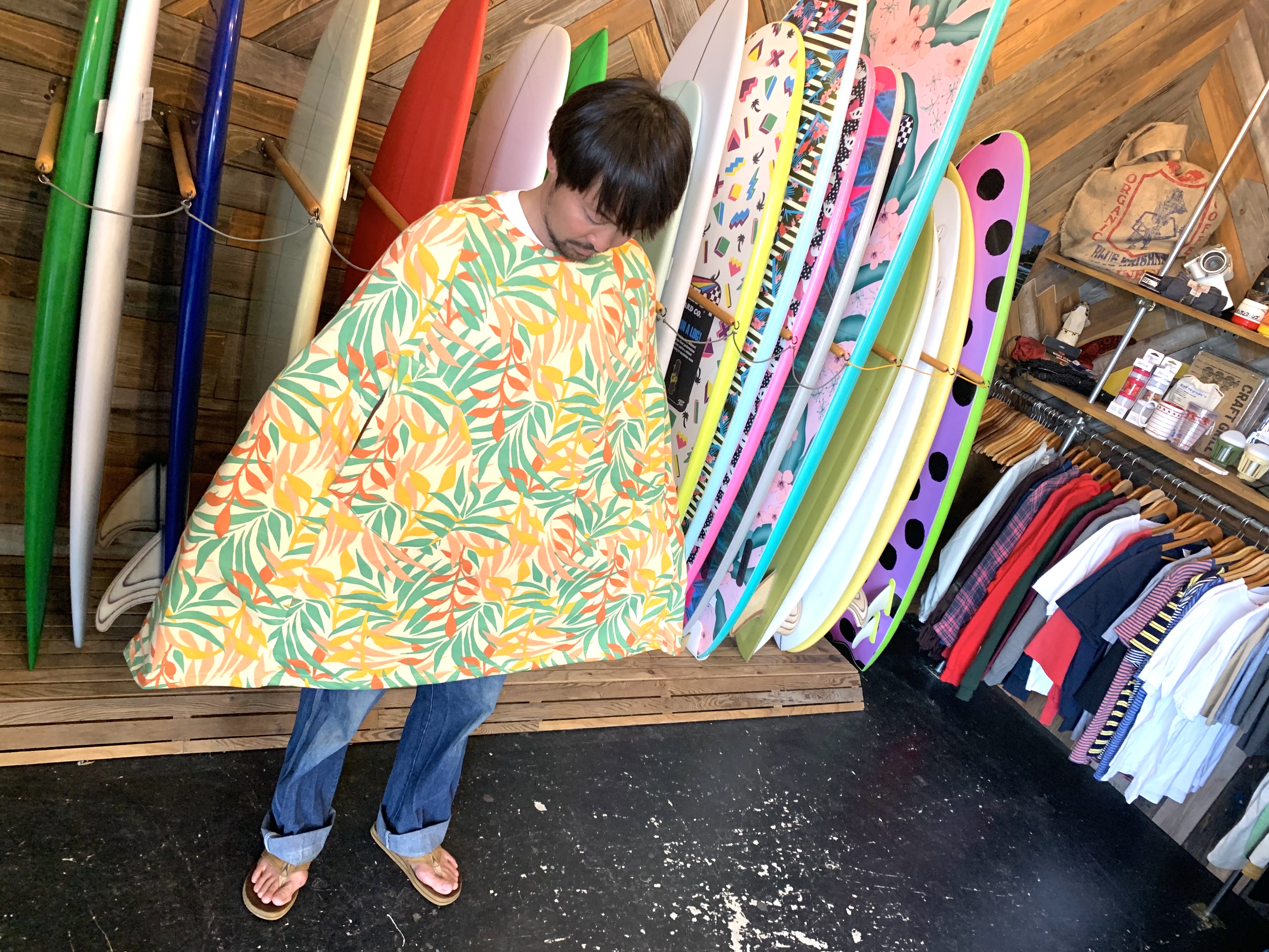 限定数のみ発売！Seeaのお着替えポンチョ|沖縄サーフィン