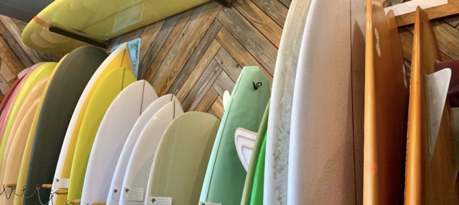 台風スウェルもバッチ来い!即納可能なストック&USEDボードをご紹介☆ 台風スウェルもバッチ来い!即納可能なストック&USEDボードをご紹介☆