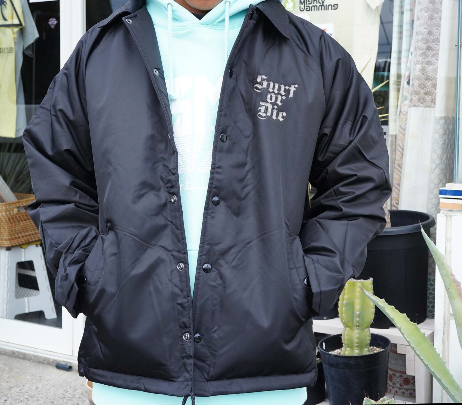 【Surf or Die Mexican Skull】コーチジャケット(中ボア付き)シルクスクリーン&刺繍 - 画像 (2)